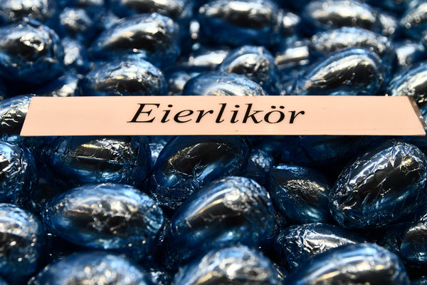 Schokoladenei Zartbitter Eierlikör (A)